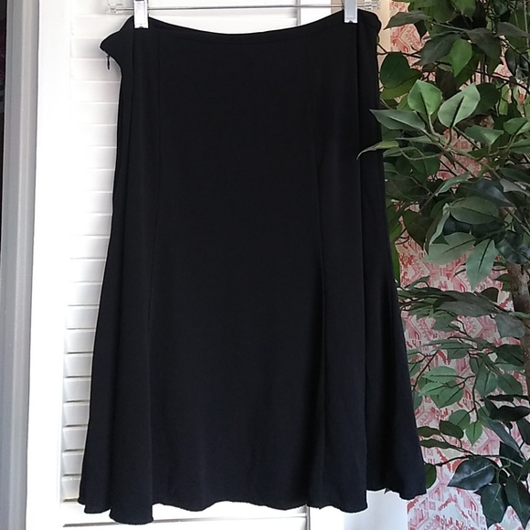 DKNY flouncy skirt - Picture 2 of 3